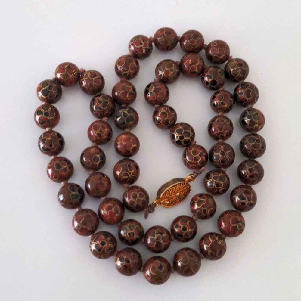 Beaded necklace